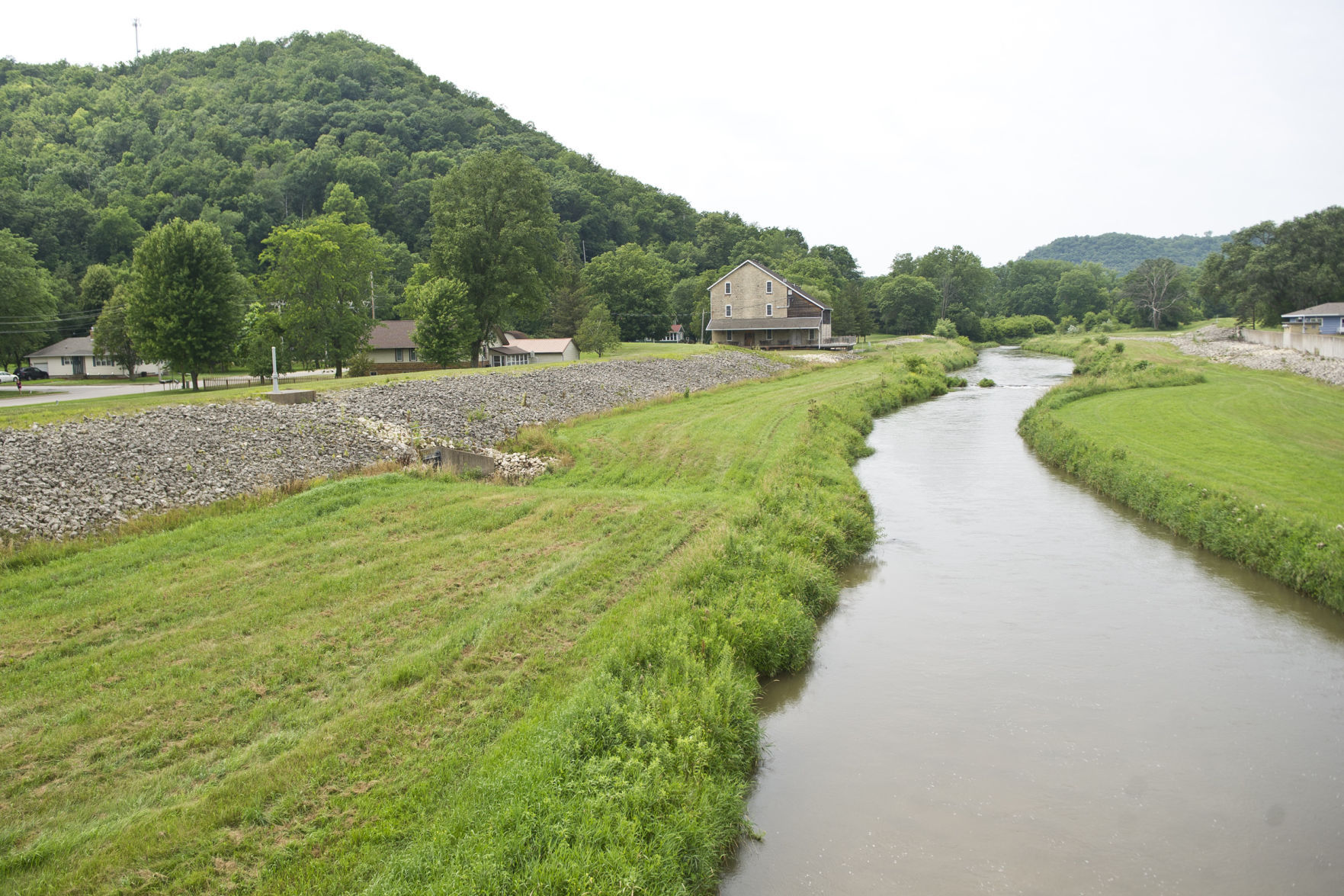 2007 Flood Now 08
